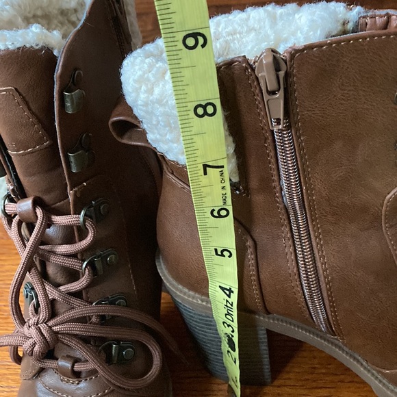 GBG LOS ANGELES Brown with faux wool lined healed boot size 7.5 🆕  NWOT - Picture 2 of 10